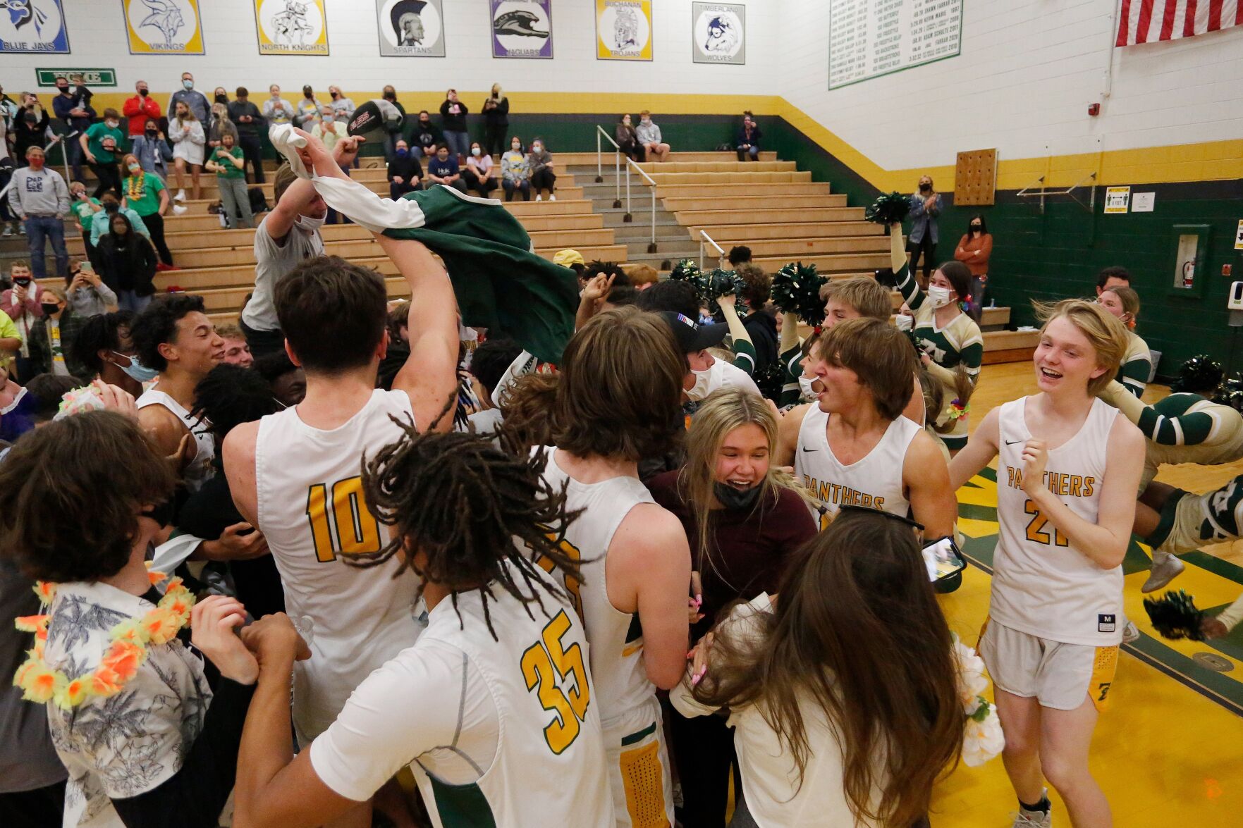 Class 6 Quarterfinal: Troy at Fort Zumwalt North